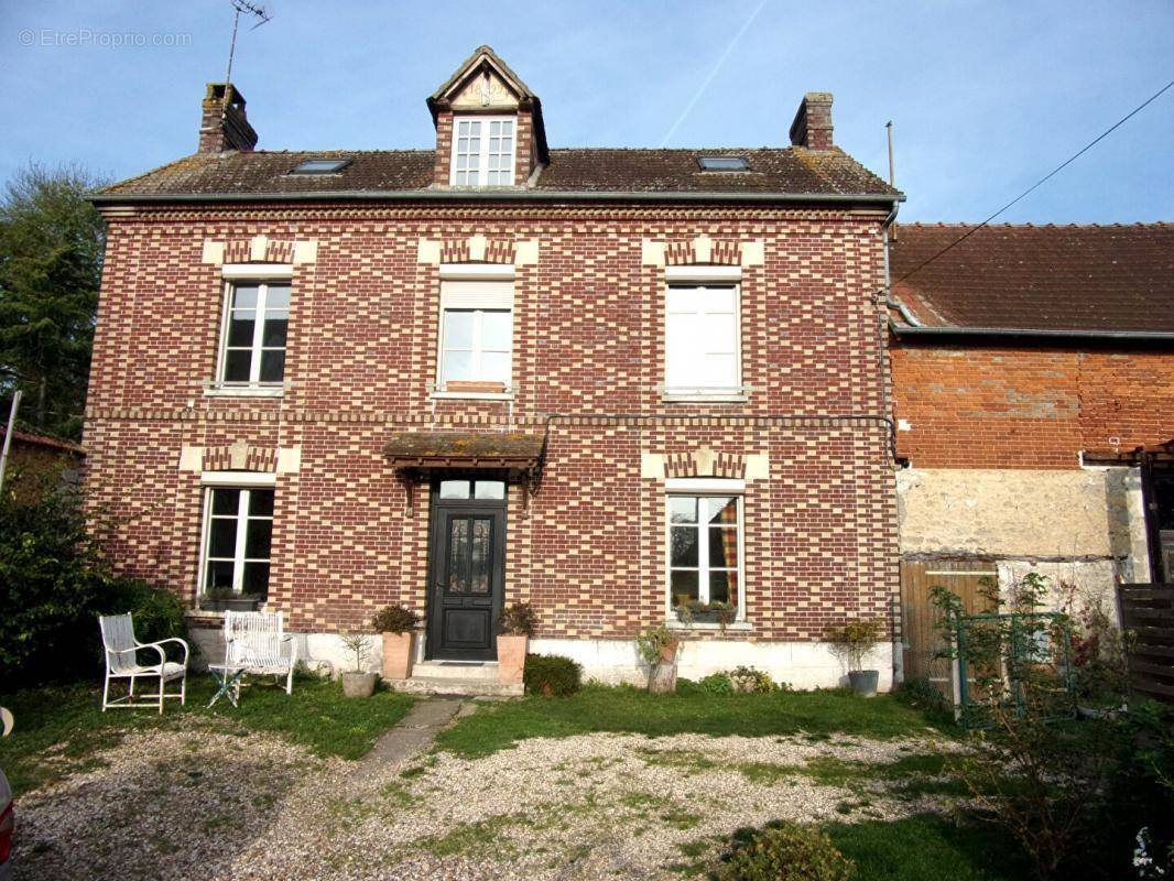 Maison à SAINT-JUST