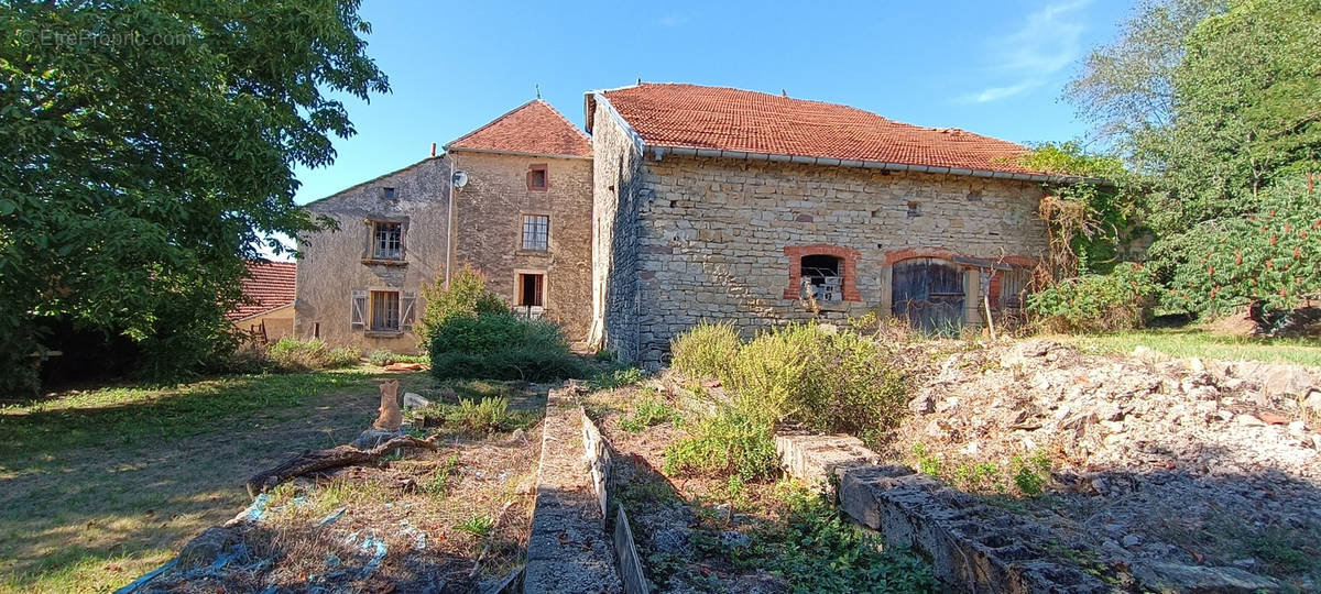 Maison à MELINCOURT