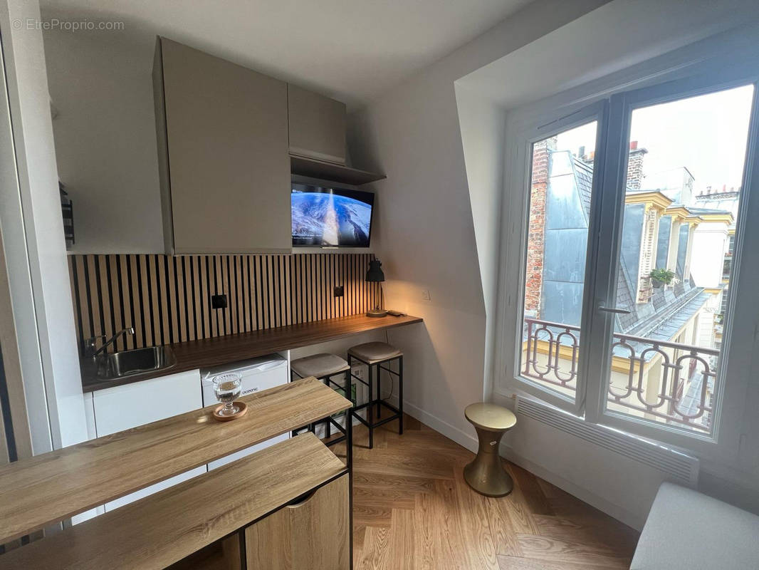 Appartement à PARIS-9E