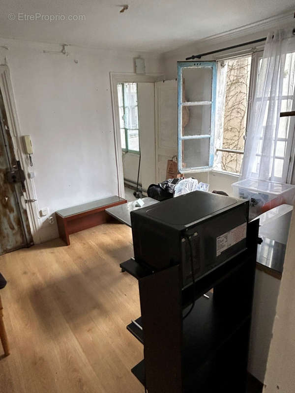 Appartement à PARIS-10E