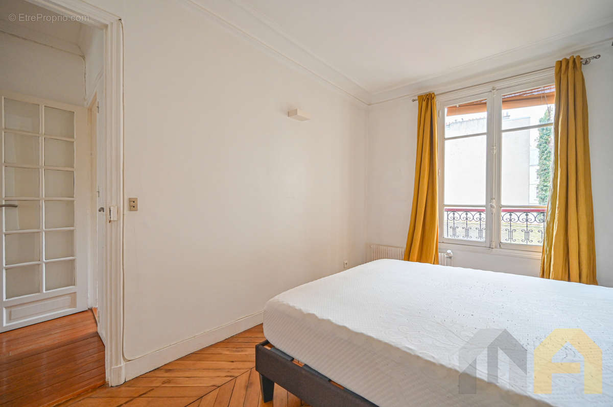 Appartement à PARIS-9E