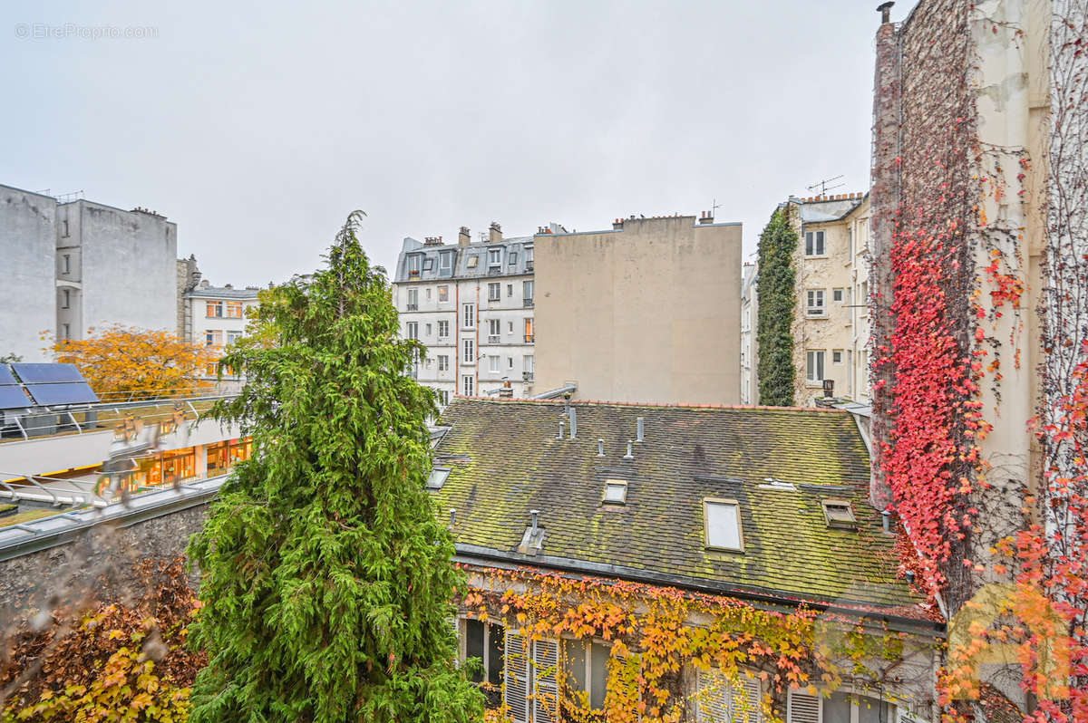 Appartement à PARIS-9E