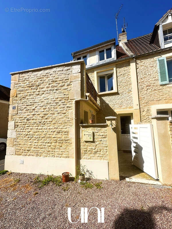 Maison à LANGRUNE-SUR-MER