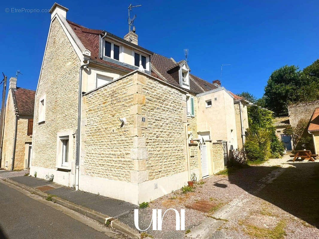 Maison à LANGRUNE-SUR-MER