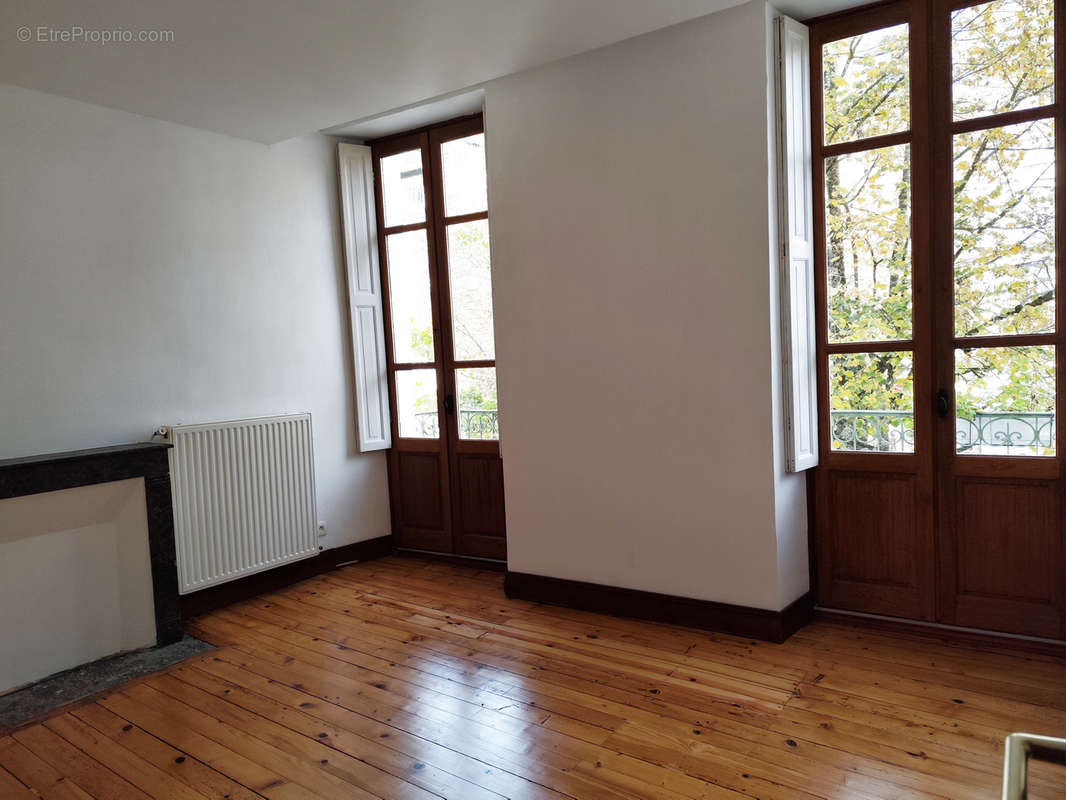 Appartement à BAGNERES-DE-LUCHON