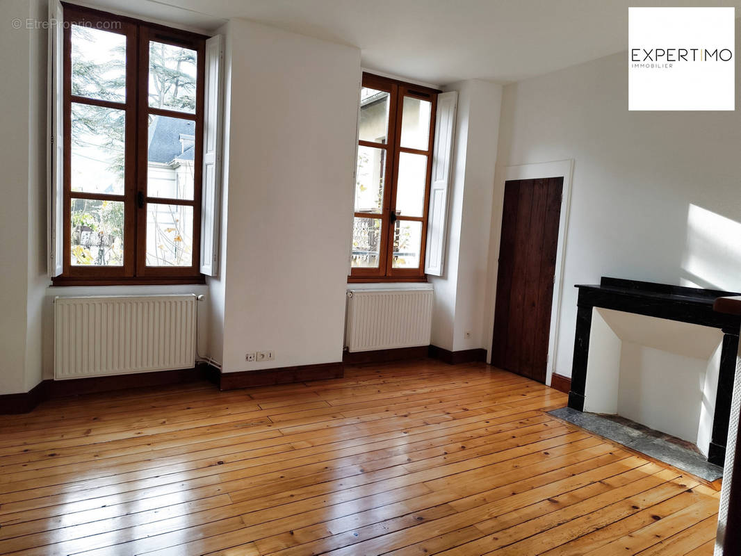 Appartement à BAGNERES-DE-LUCHON