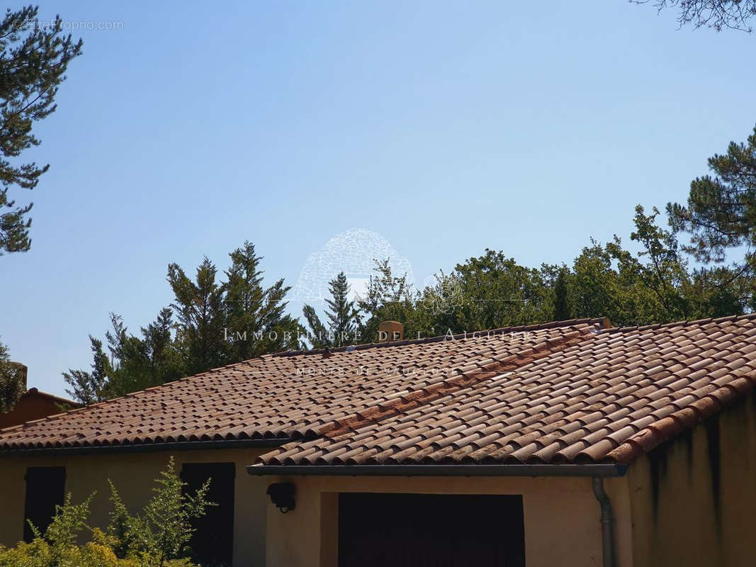 Maison à ROUSSILLON