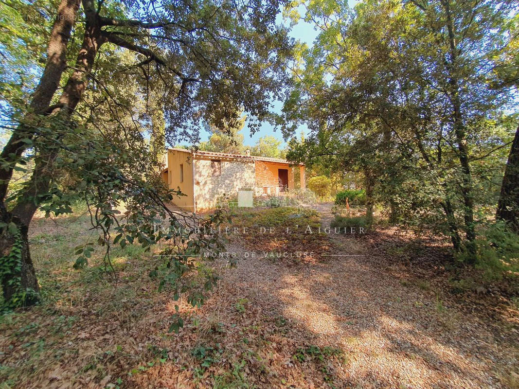 Maison à ROUSSILLON