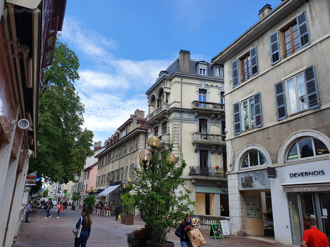 Commerce à ANNECY