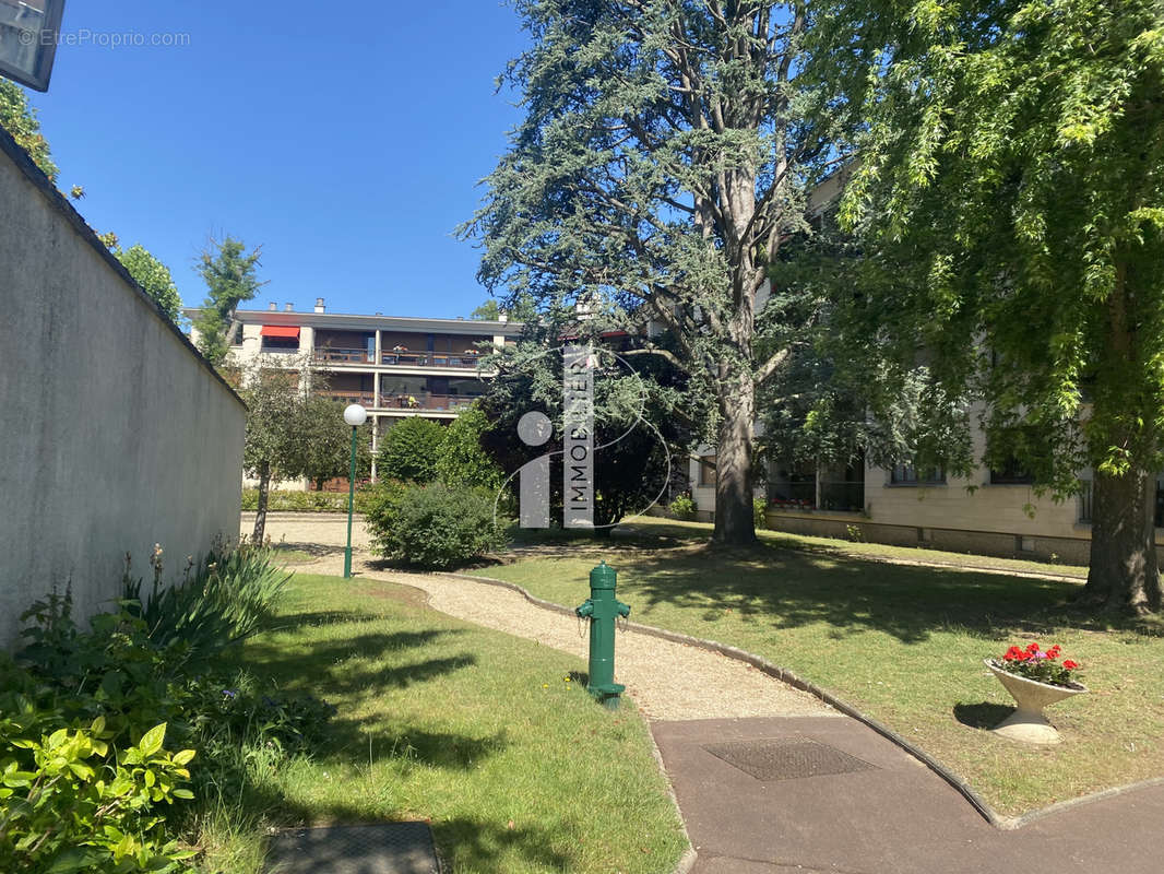 Appartement à FONTAINEBLEAU