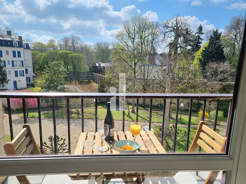 Appartement à FONTAINEBLEAU