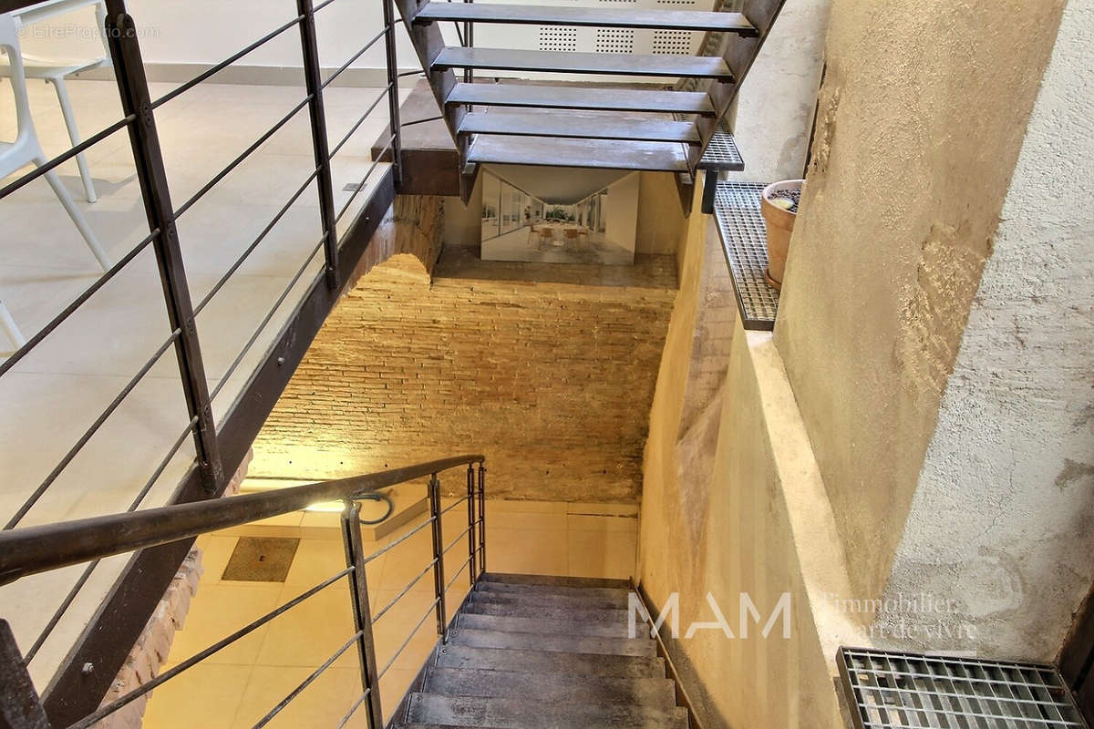 Appartement à MARSEILLE-6E