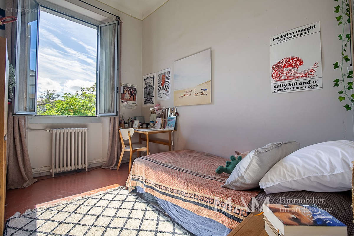 Appartement à MARSEILLE-6E