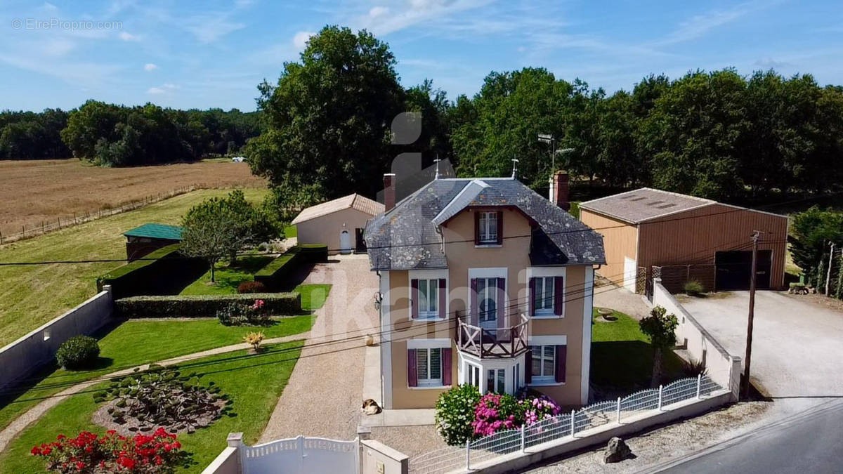 Maison à BEAUPOUYET