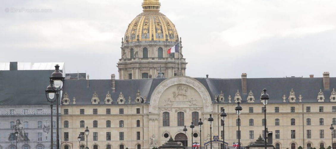 Maison à PARIS-7E