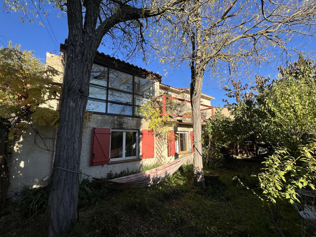 Maison à ARTIGNOSC-SUR-VERDON