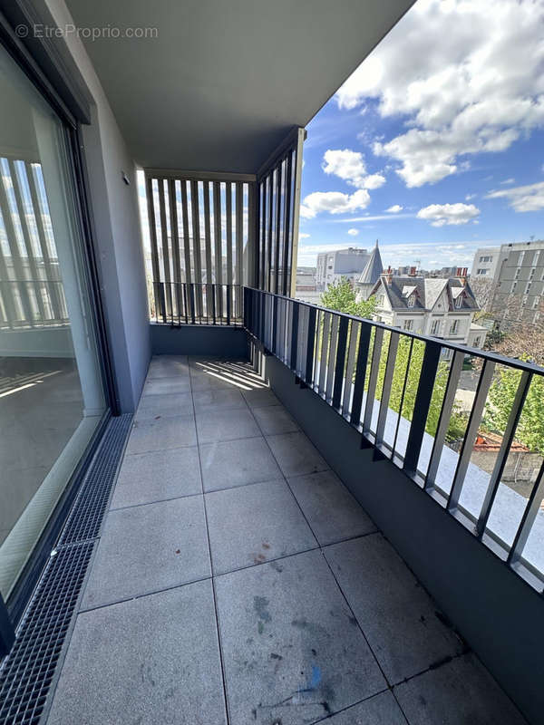 Appartement à NANTERRE