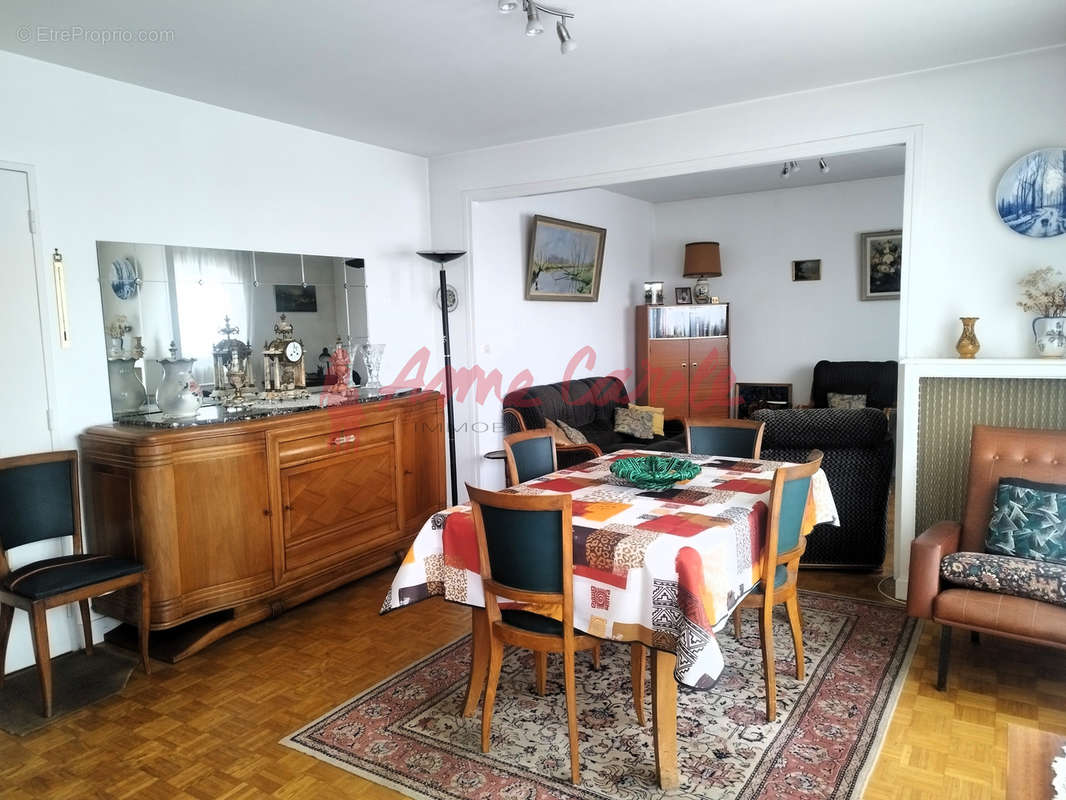 Appartement à NOGENT-SUR-MARNE