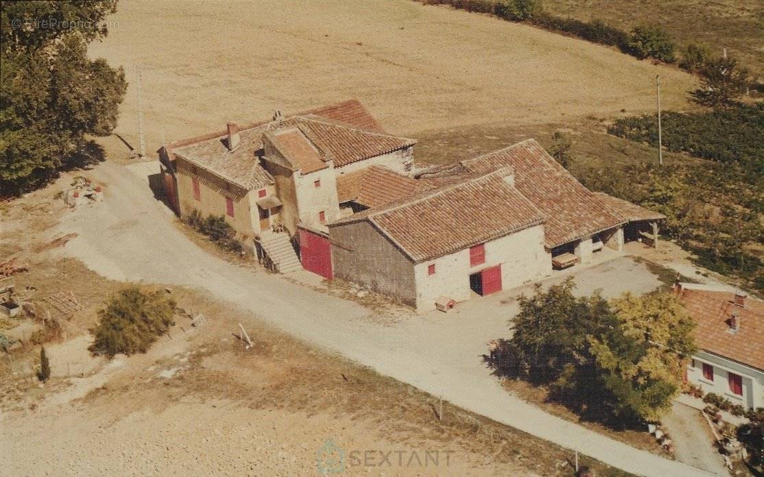 Maison à CORDES-SUR-CIEL