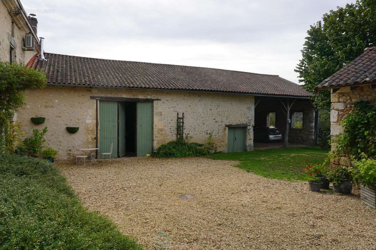 Maison à BRANTOME