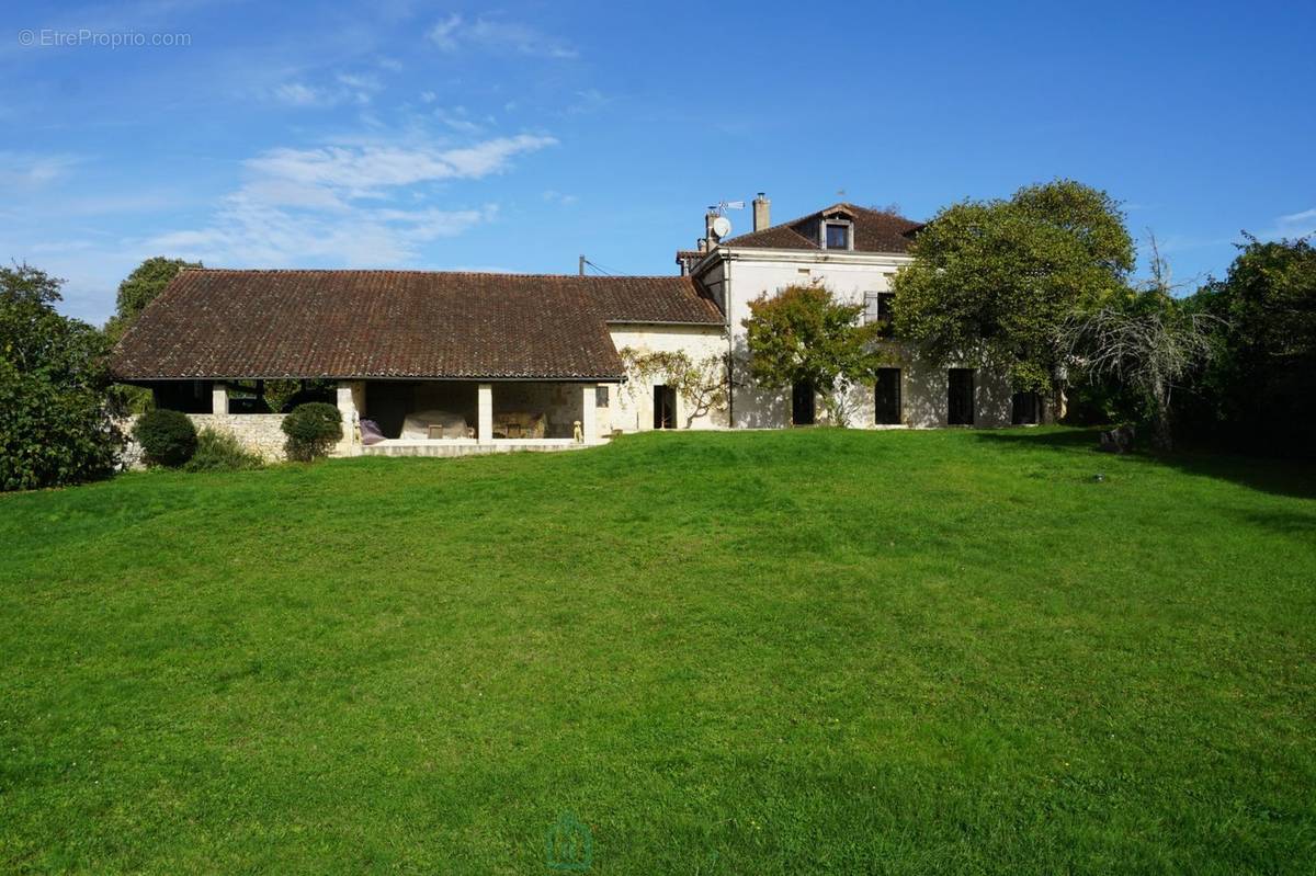 Maison à BRANTOME