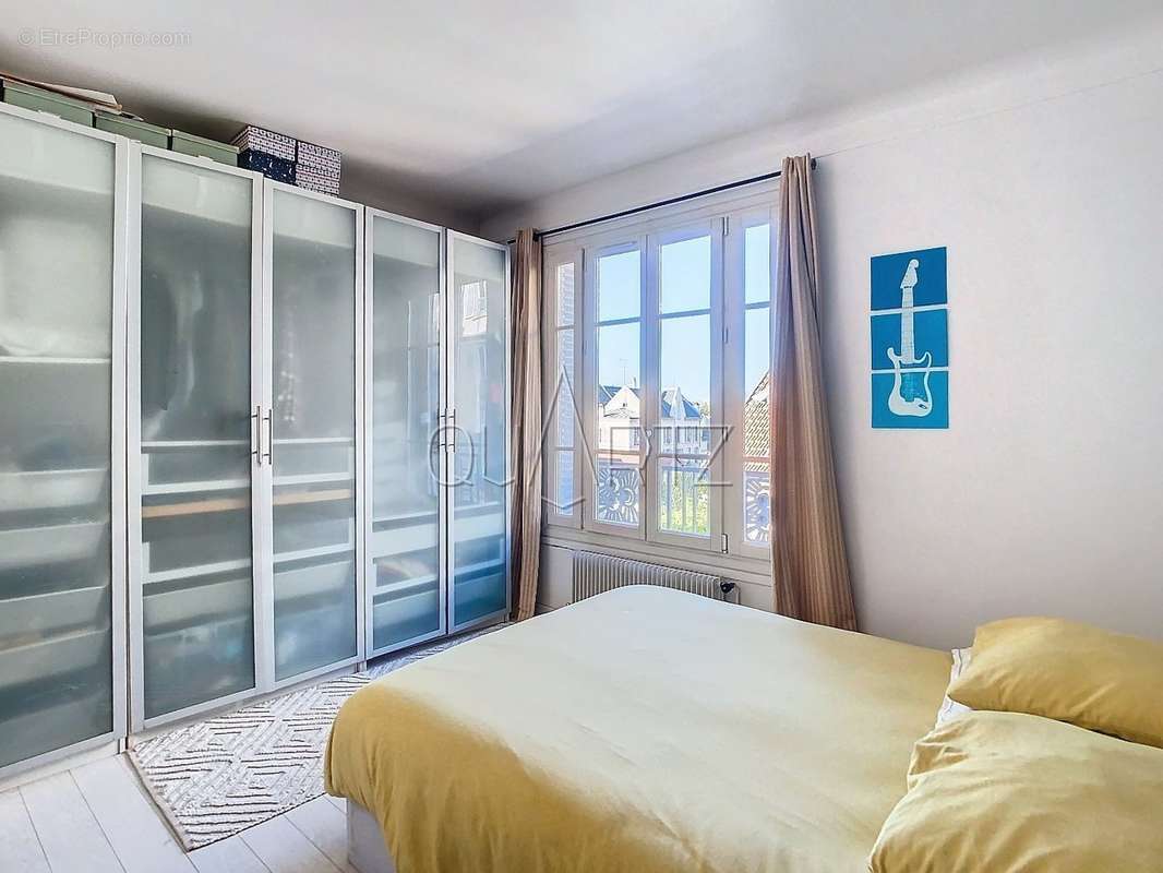 Appartement à VERSAILLES