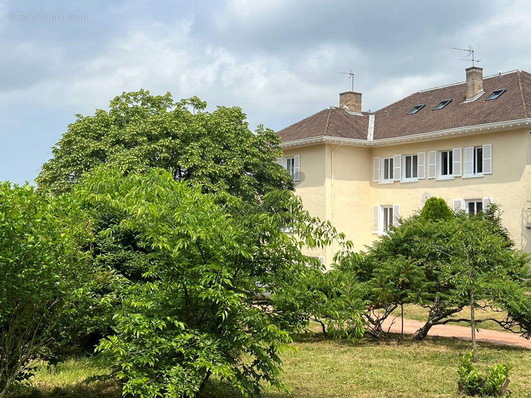 Appartement à SAINT-DIDIER-AU-MONT-D&#039;OR