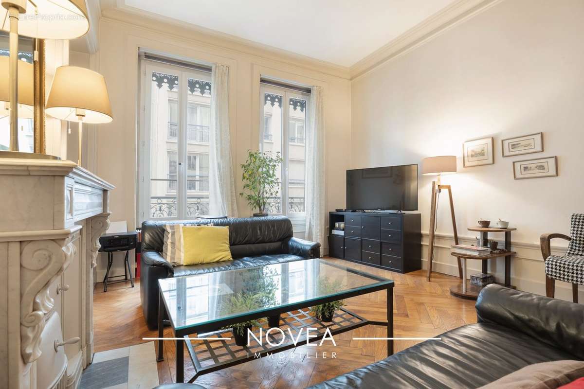 Appartement à LYON-6E