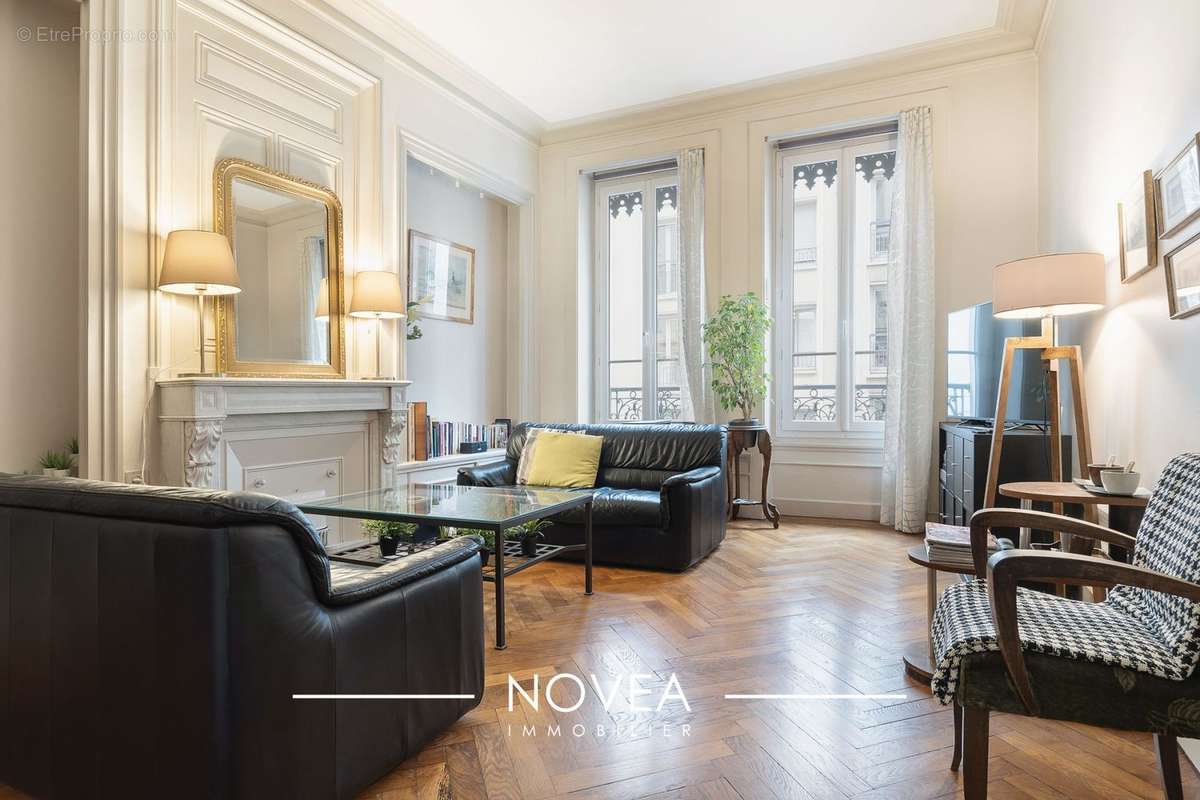 Appartement à LYON-6E