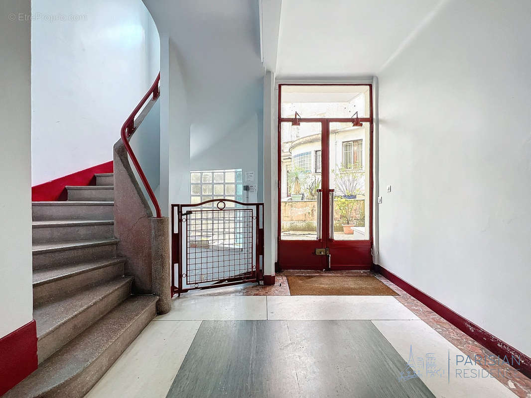 Appartement à PARIS-7E