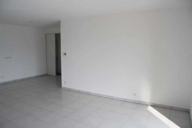 Appartement à DOUVAINE