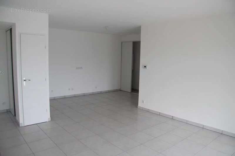 Appartement à DOUVAINE