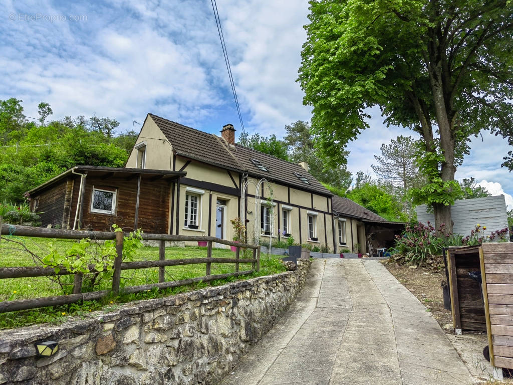 Maison à CREPY-EN-VALOIS