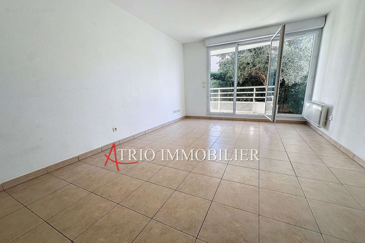 Appartement à CAGNES-SUR-MER