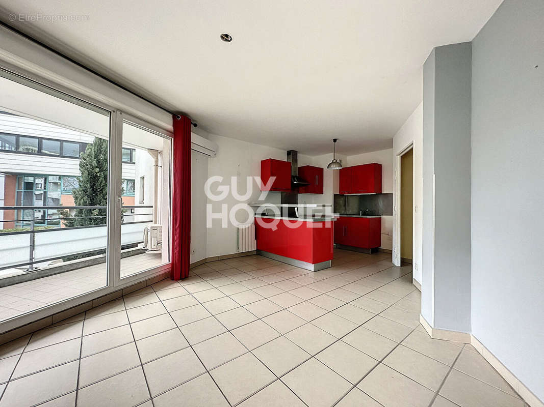 Appartement à LYON-8E