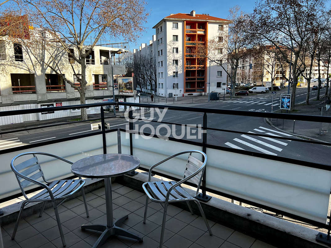 Appartement à LYON-8E