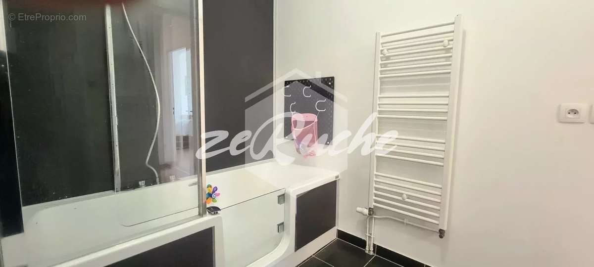 Appartement à HEROUVILLE-SAINT-CLAIR