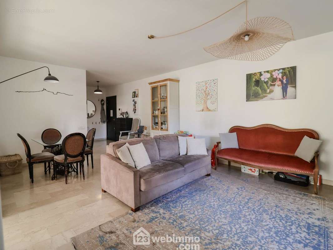 Appartement à MARSEILLE-8E