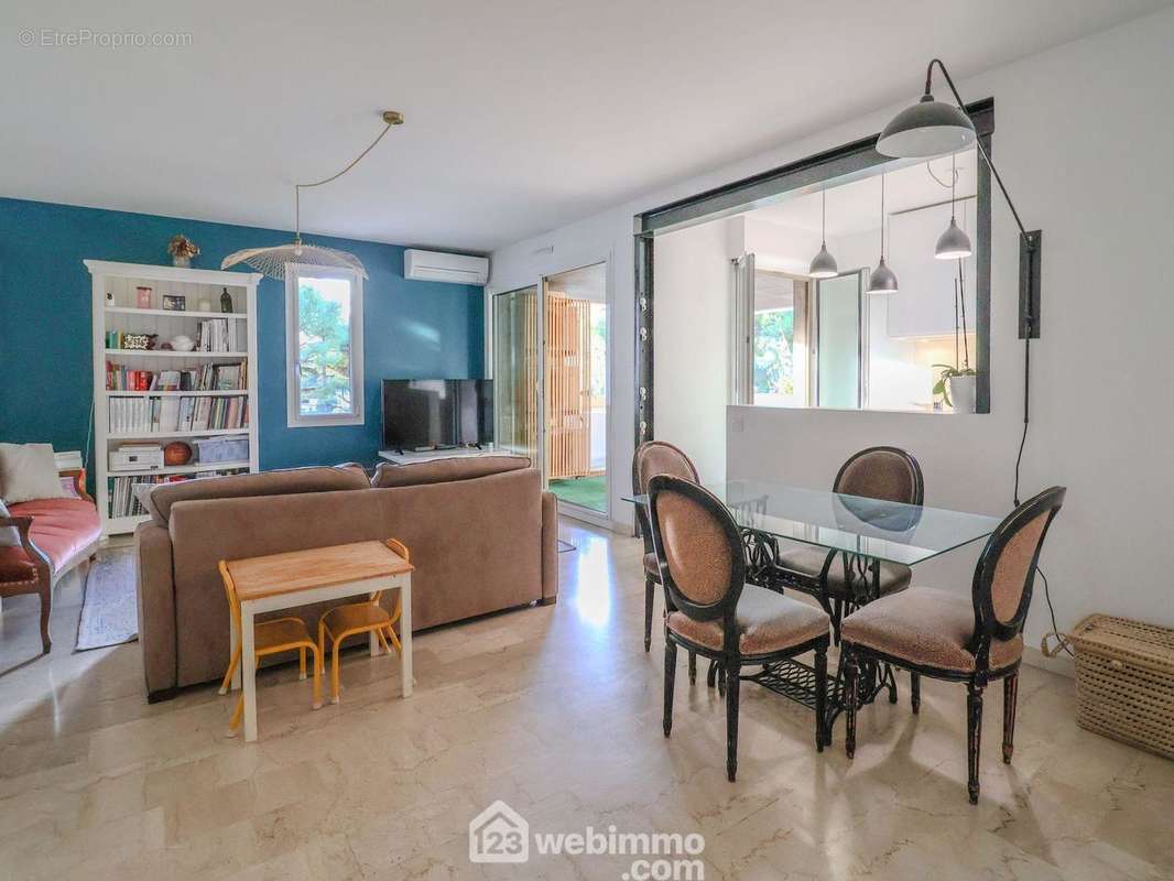 Appartement à MARSEILLE-8E