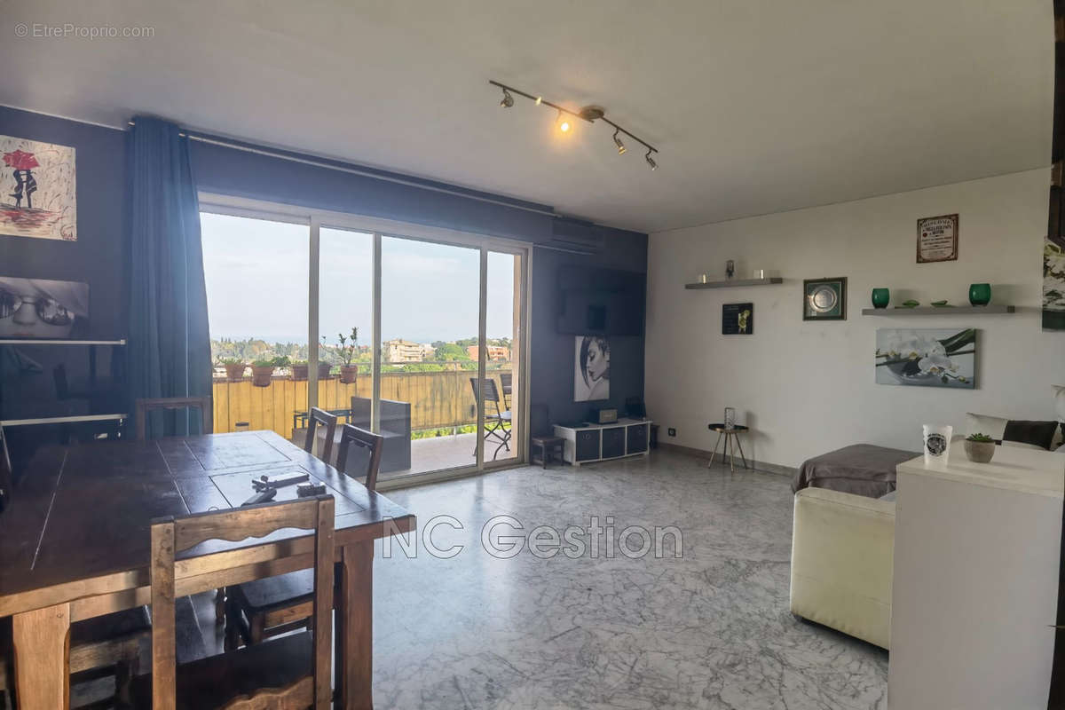 Appartement à ANTIBES