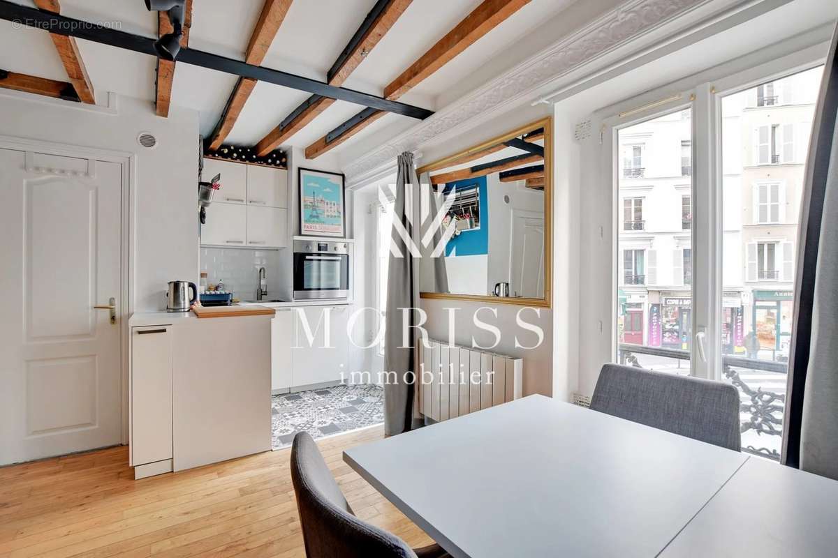 Appartement à PARIS-17E