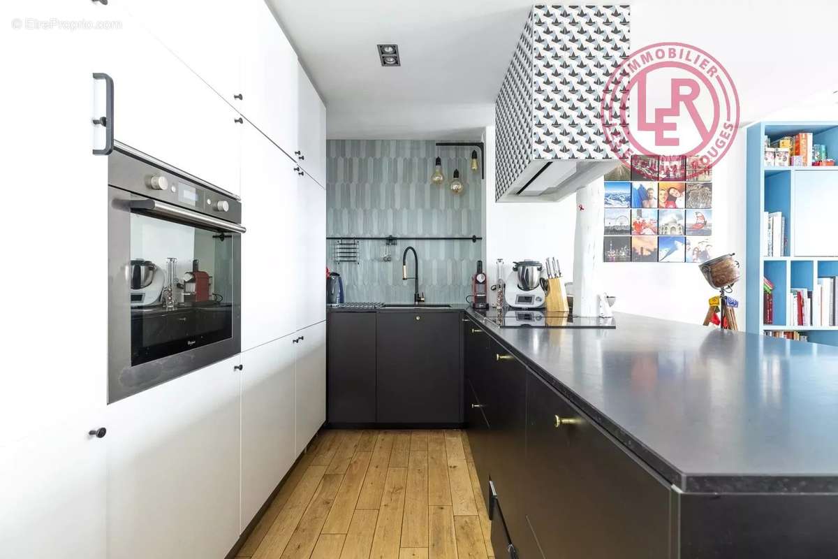 Appartement à PARIS-3E