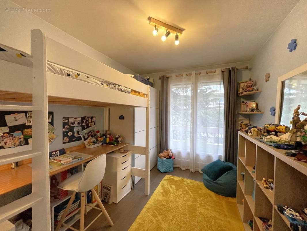 Appartement à LIVRY-GARGAN