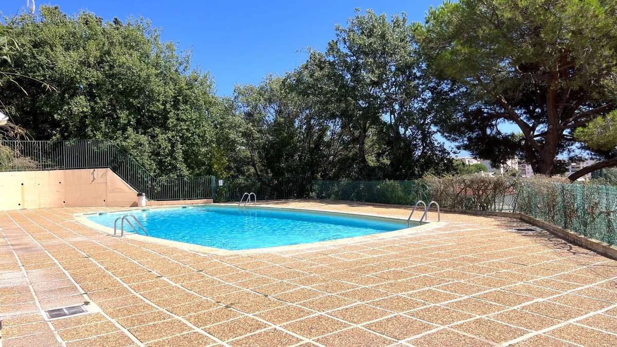 Appartement à CAGNES-SUR-MER