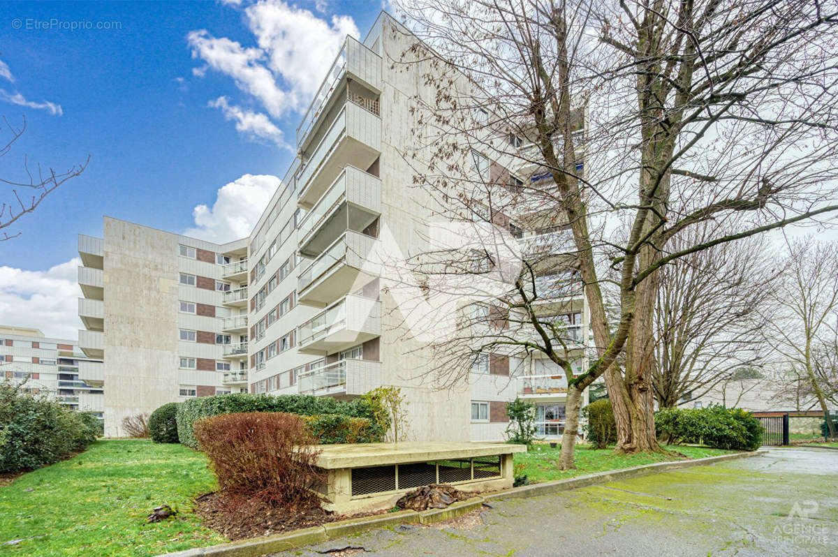 Appartement à RUEIL-MALMAISON