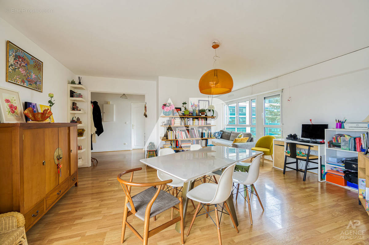 Appartement à RUEIL-MALMAISON