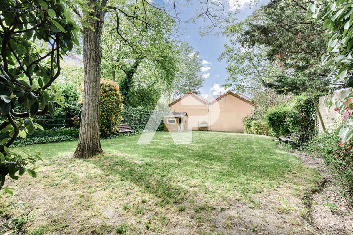 Appartement à RUEIL-MALMAISON