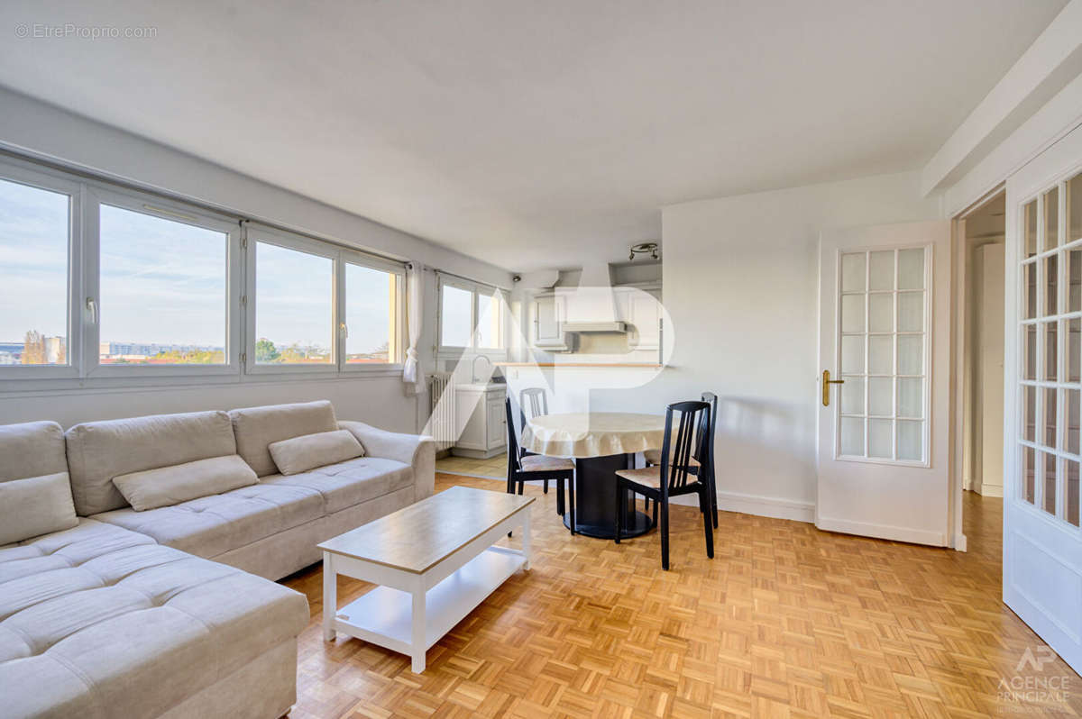 Appartement à RUEIL-MALMAISON