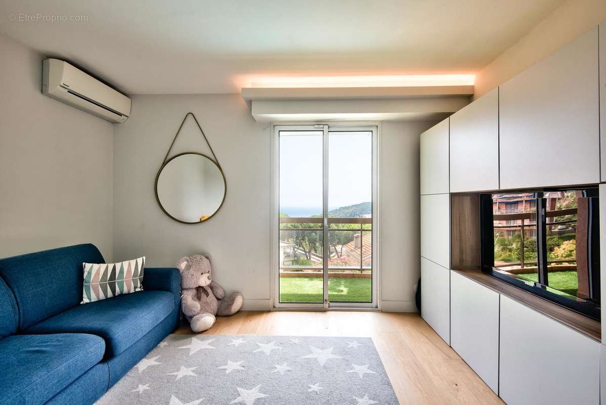 Appartement à VILLEFRANCHE-SUR-MER