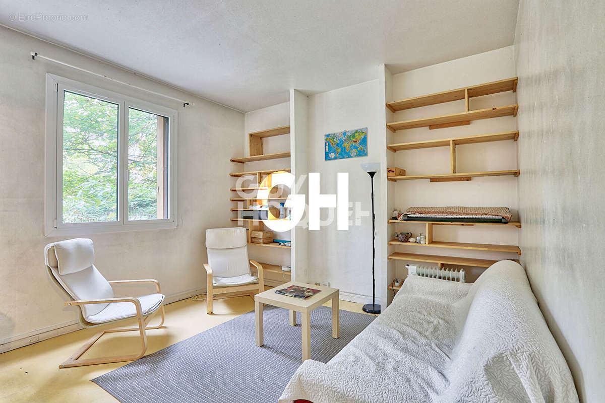 Appartement à PARIS-12E